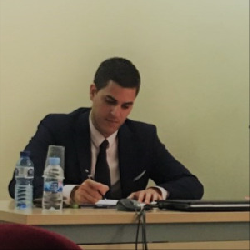Joan Ramos Toledano, profesor particular en Cornellà de Llobregat