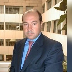 Teodoro Álvarez Molina, profesor particular en Madrid